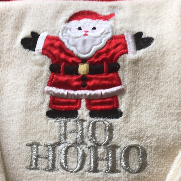 Embroidered Bath Set - Picture 2 of 6